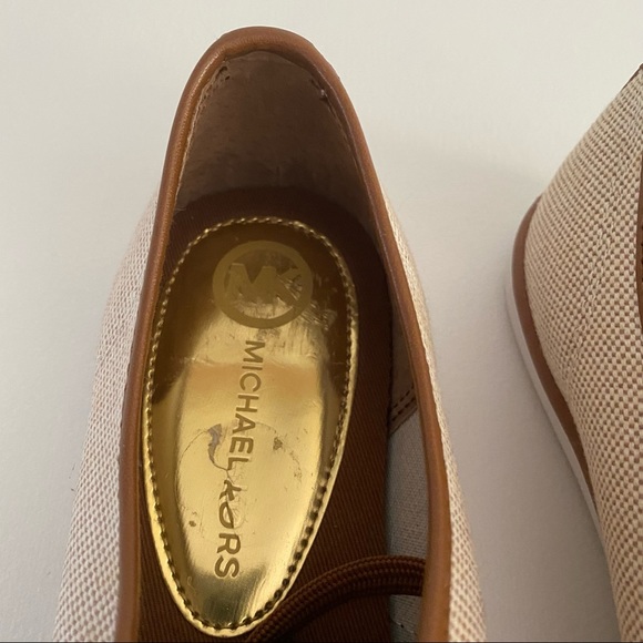 Michael Kors Brennan Lace Up Canvas Shoes - Picture 6 of 6